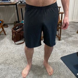 Arc’teryz Black hiking shorts